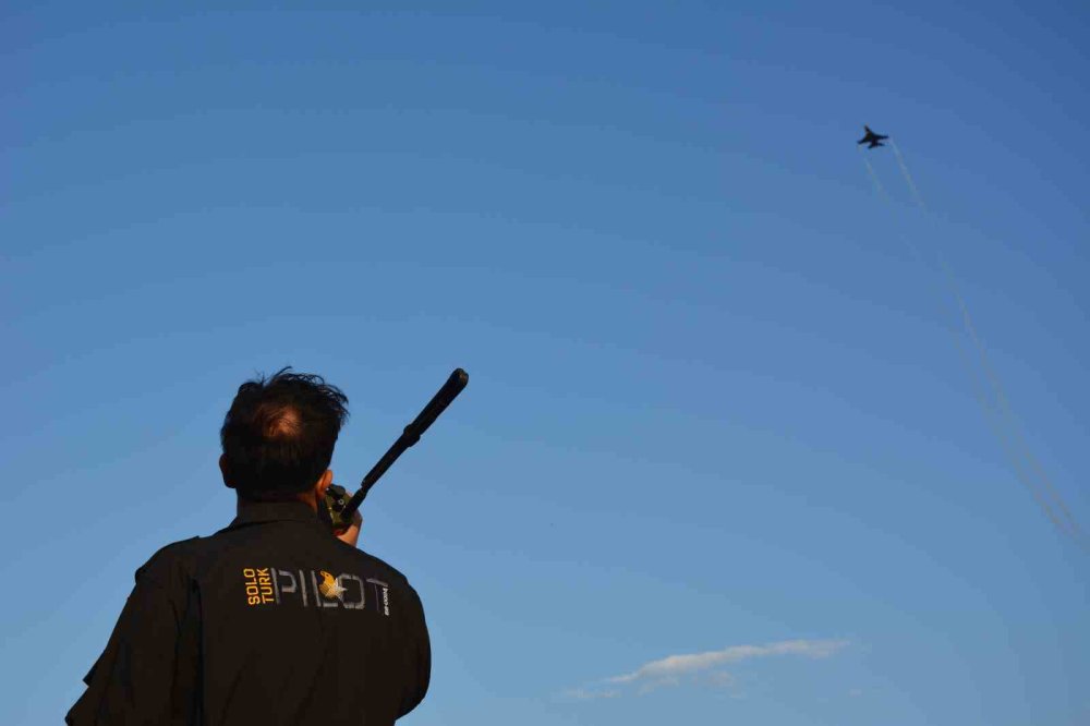 Manisa semalarında 1200 kilometre hızla devler geçti