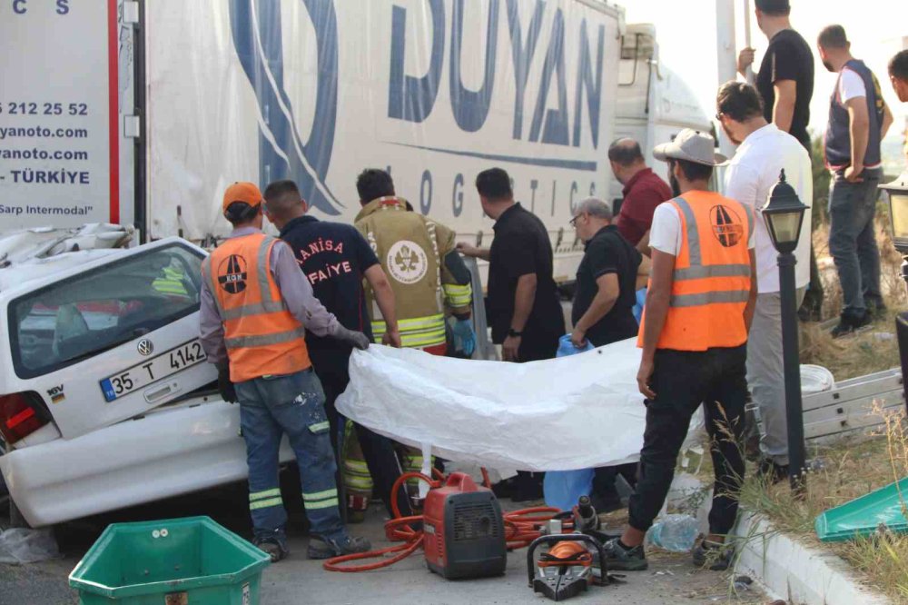 İki kuzen bu otomobilde can verdi