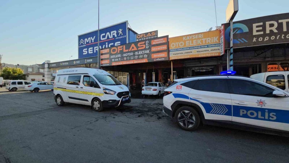 Kayseri'deki oto tamirhanesinde silah patladı çırak yaralı