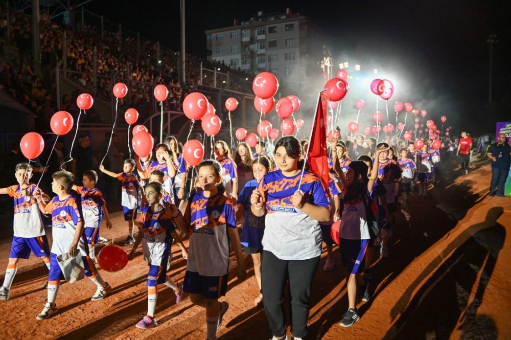 Yaz spor okulları bitti, kış spor okulları başlıyor