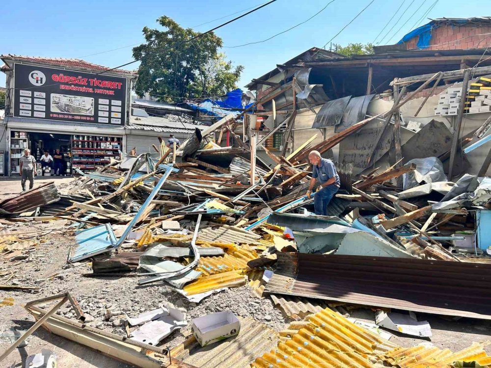 Ankara'da Yıkım Başladı