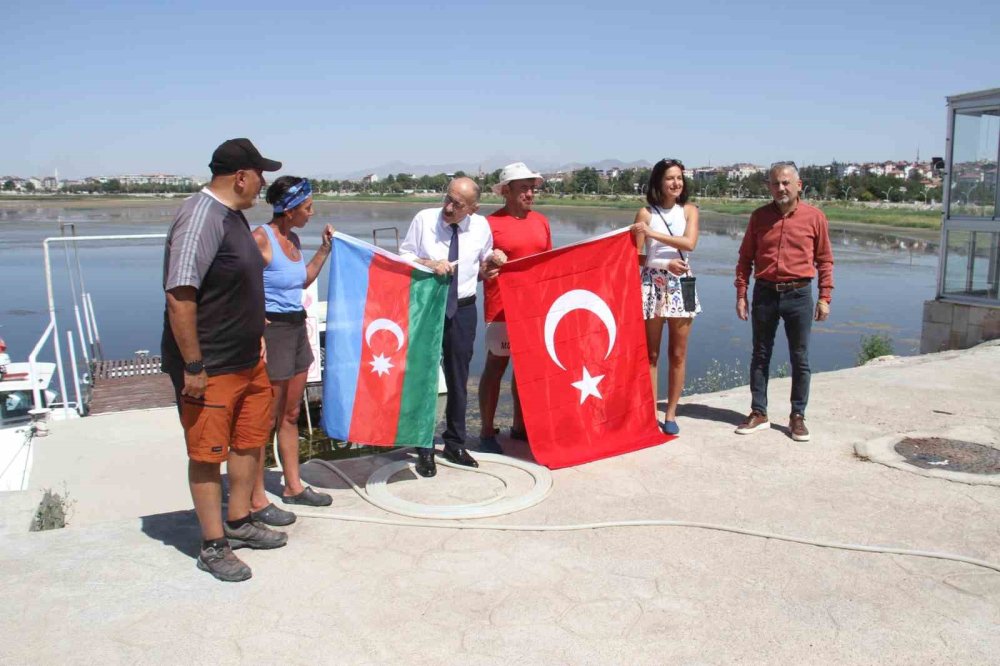 Kuruyan Göl İçin Kürek Çektiler: Beyşehir’de 58 Kilometrelik Umut Yolculuğu