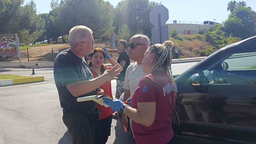 Ambulanstan İnip İmzayı Reddetti: Belçikalı Turist Ekipleri Seferber Etti