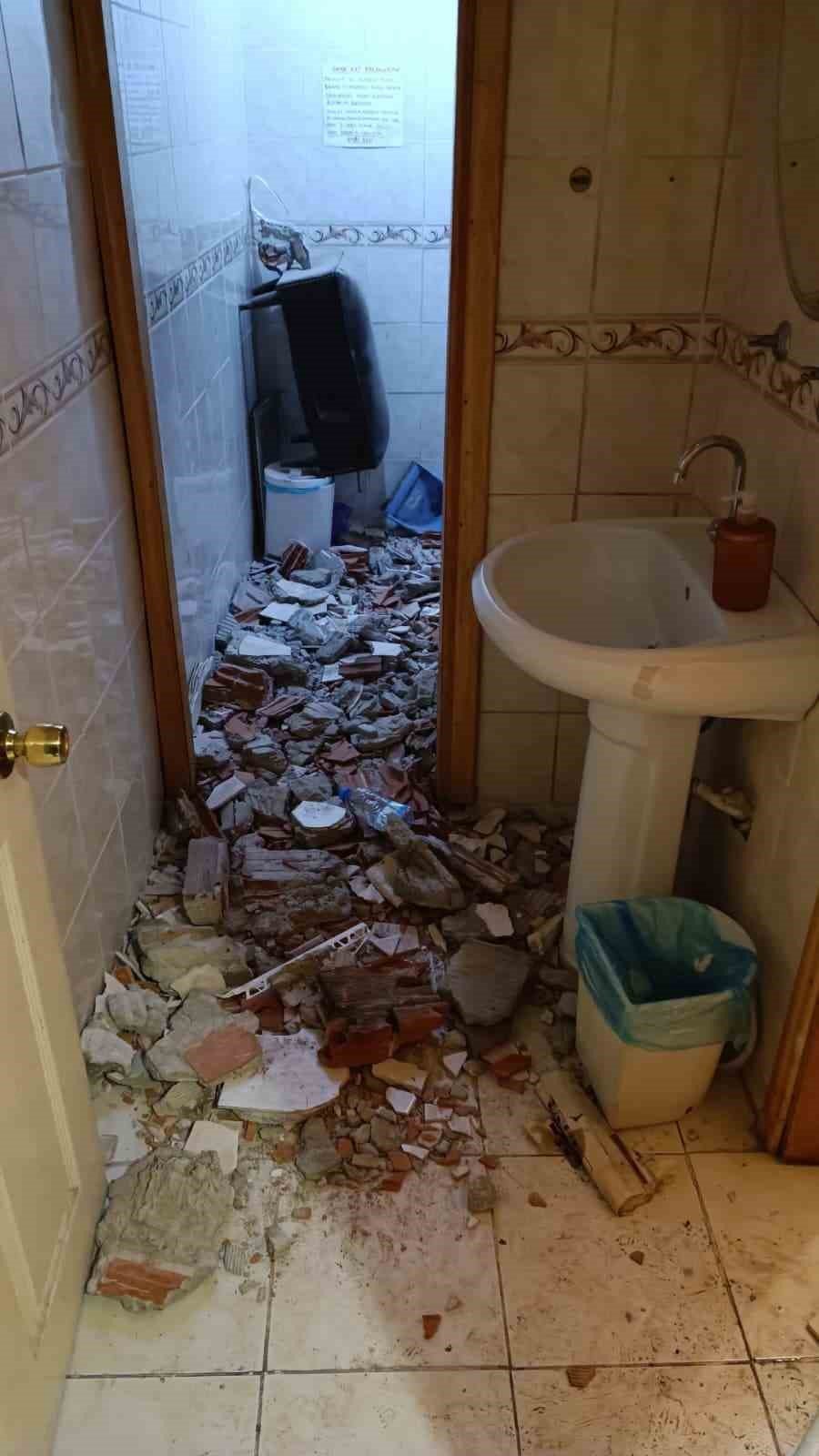 Telefonunu Almak İstedi Duvar Yıkıldı