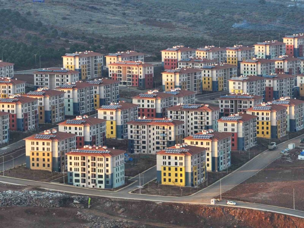 Deprem Bölgesinde Büyük Teslimat