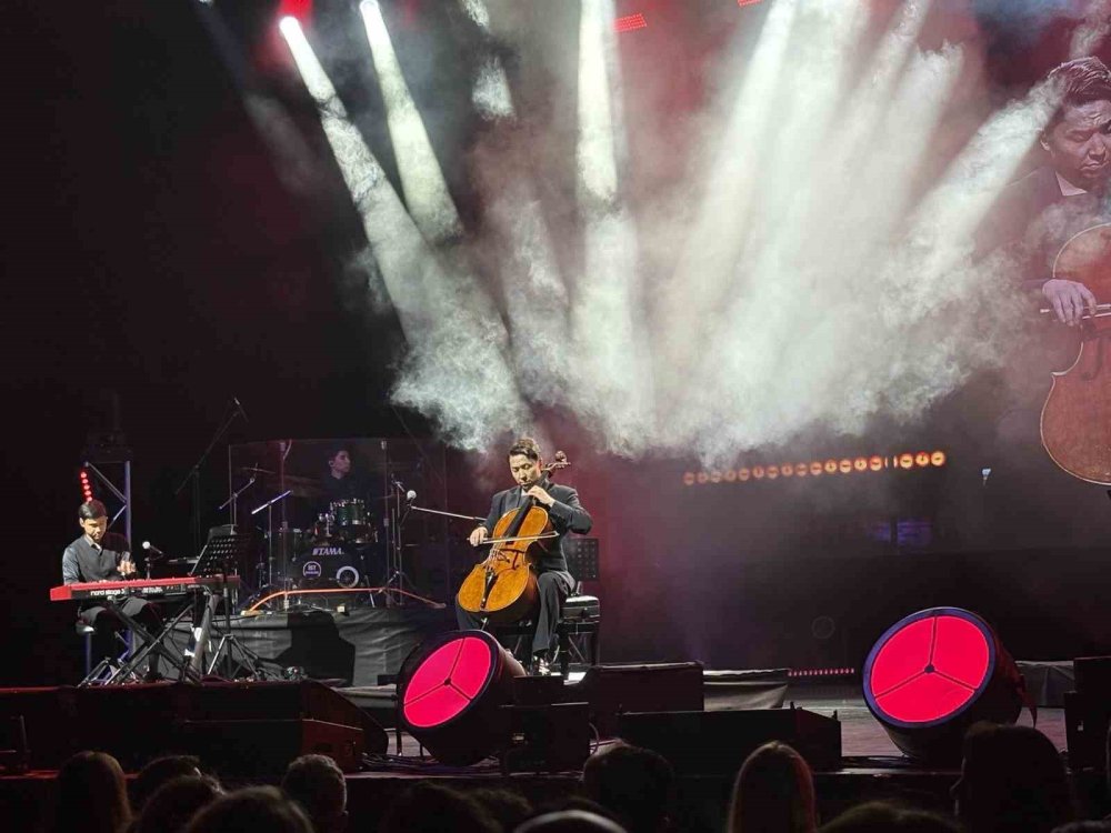 Gökhan Kırdar yıllar sonra sahnede