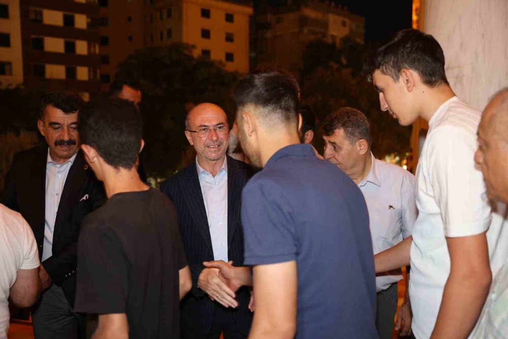 Başkan Pekyatırmacı, Mevlid Kandili’nde Vatandaşlarla Buluştu