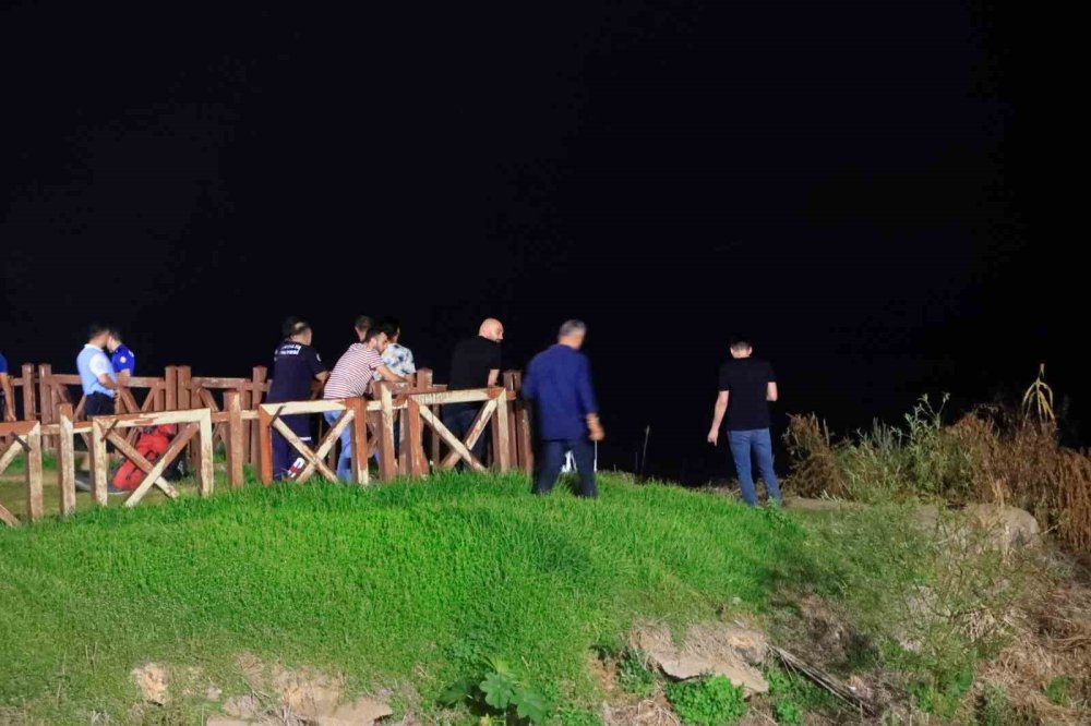 Düden Şelalesi’nden düşen kadının cansız bedeni 15 kilometre uzaklıkta bulundu