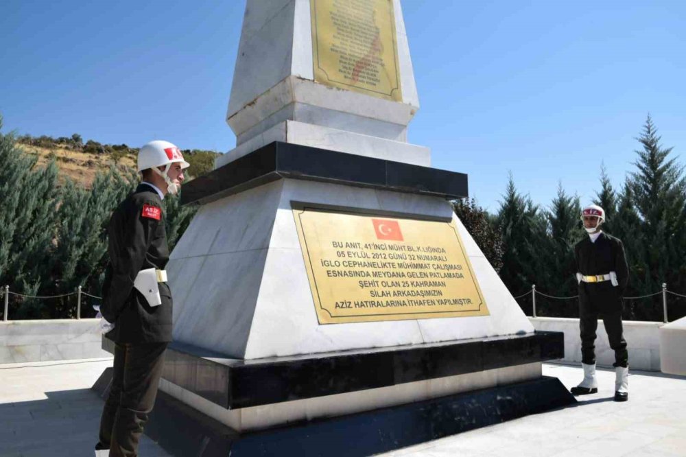 Mühimmat deposu patlaması şehitleri unutulmadı