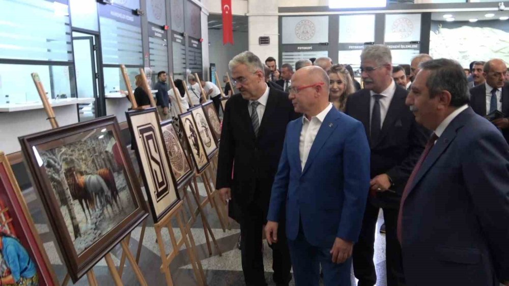 Yükümlülerin el becerileri hayran bıraktı