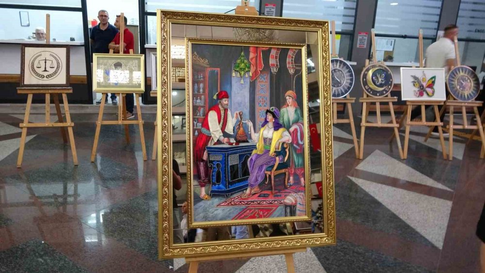 Yükümlülerin el becerileri hayran bıraktı