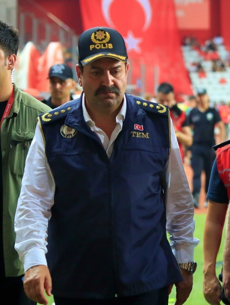 Antalya Emniyet Müdürü Tutuklandı! Bakın Ne Suç İşlemiş
