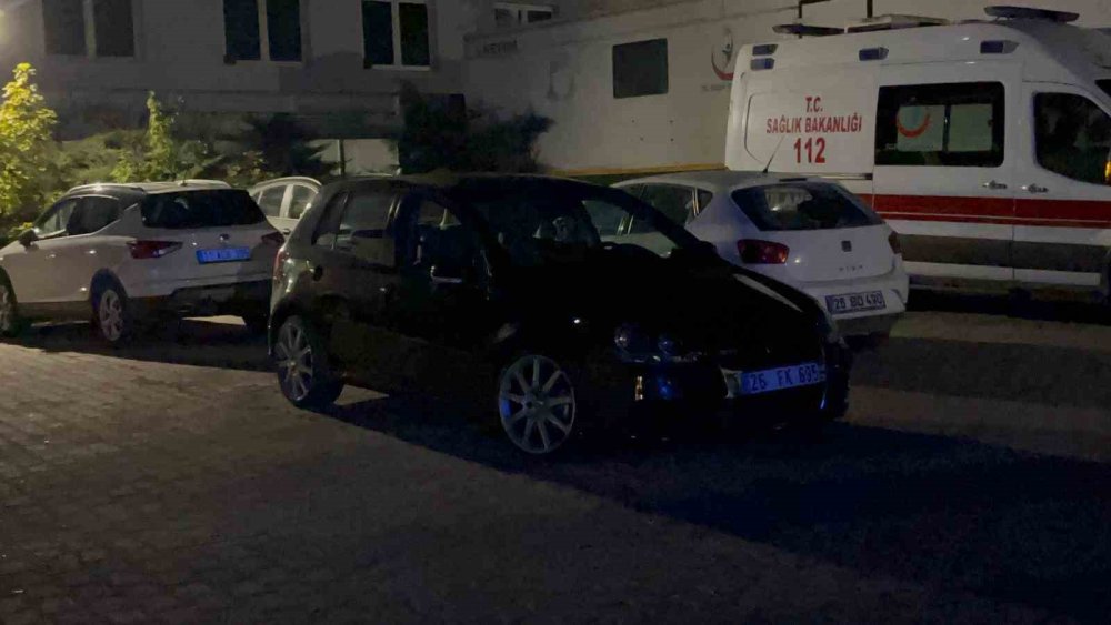 Eskişehir'de Enteresan Olay: Bunu da Yaptık! Ambulansı Hastaneye Kadar Kovaladılar