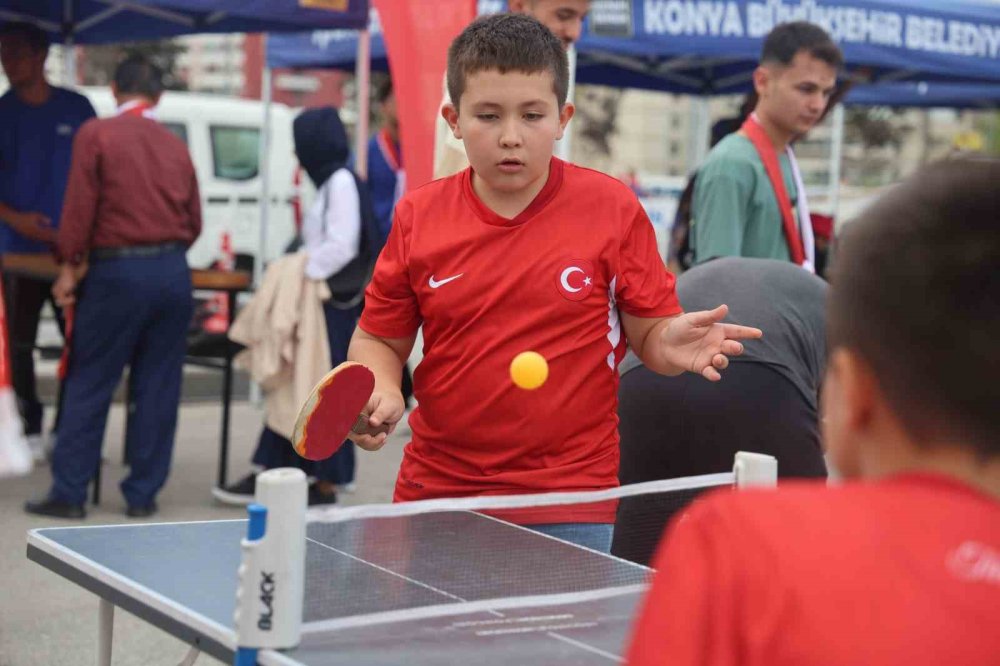 Konya'da Herkes Oraya Akın Etti