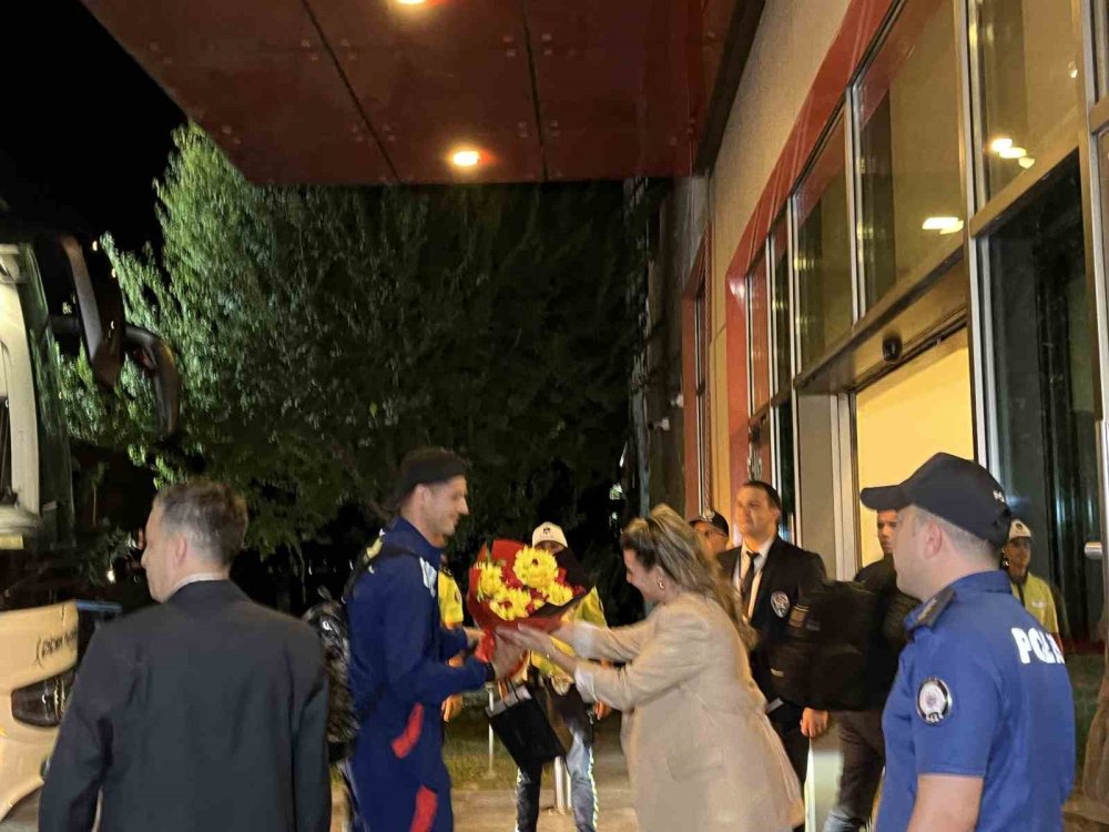 Sinir Bozucu Futbolcu da Konya'ya Geldi