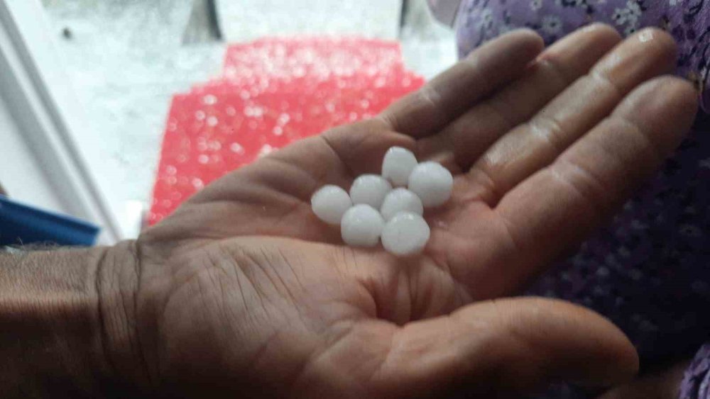 Bozkır'da dolu felaketi: Üreticiler büyük zarar gördü