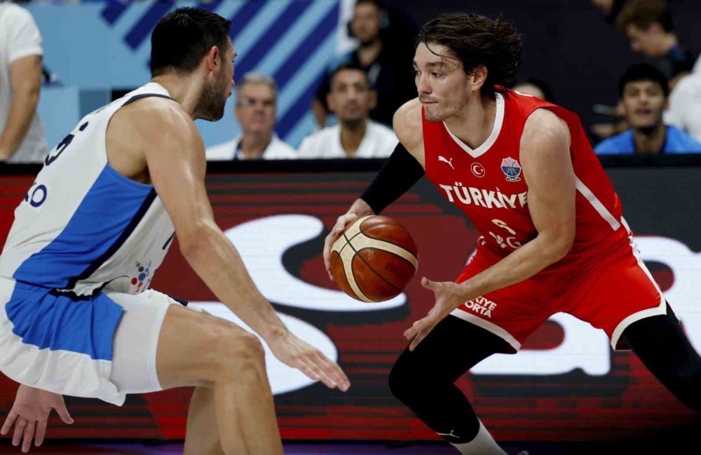 12 Dev Adam adını finale yazdırdı