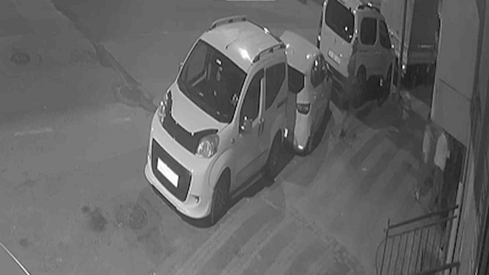 13 yaşındaki hırsızlar mahalleyi canından bezdirdi