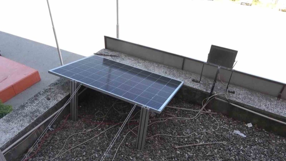 Bursa'da alkışlanacak başarı öyküsü! Atıkları enerjiye dönüştüren okul