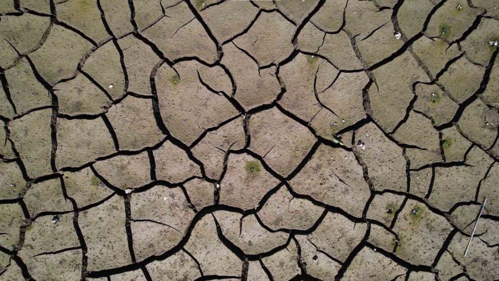 Kenti besleyen barajlar tamamen çekildi: Acil yağış lazım