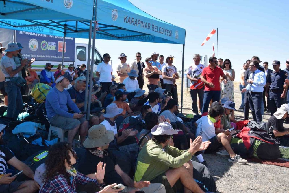 Karapınar, Yamaç Paraşütü Şampiyonalarına Ev Sahipliği Yapıyor