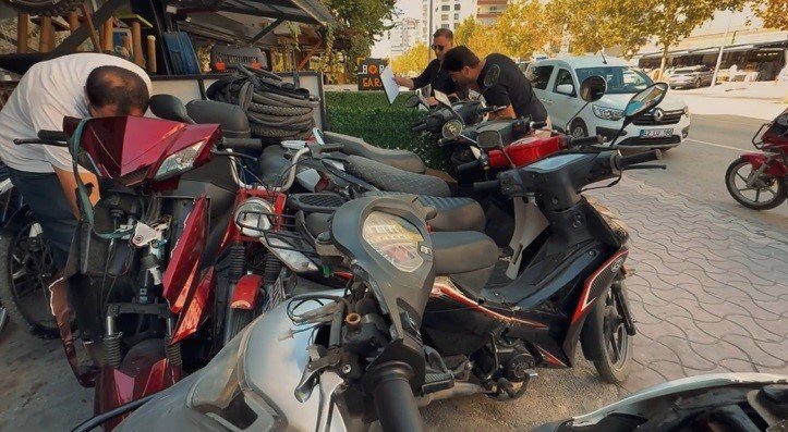 Konya’da Motosikletlere Geniş Çaplı Denetim: 36 Araç Trafikten Men Edildi