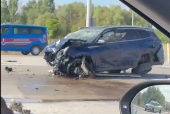Beyşehir'de takla atan cipin sürücüsü hayatını kaybetti