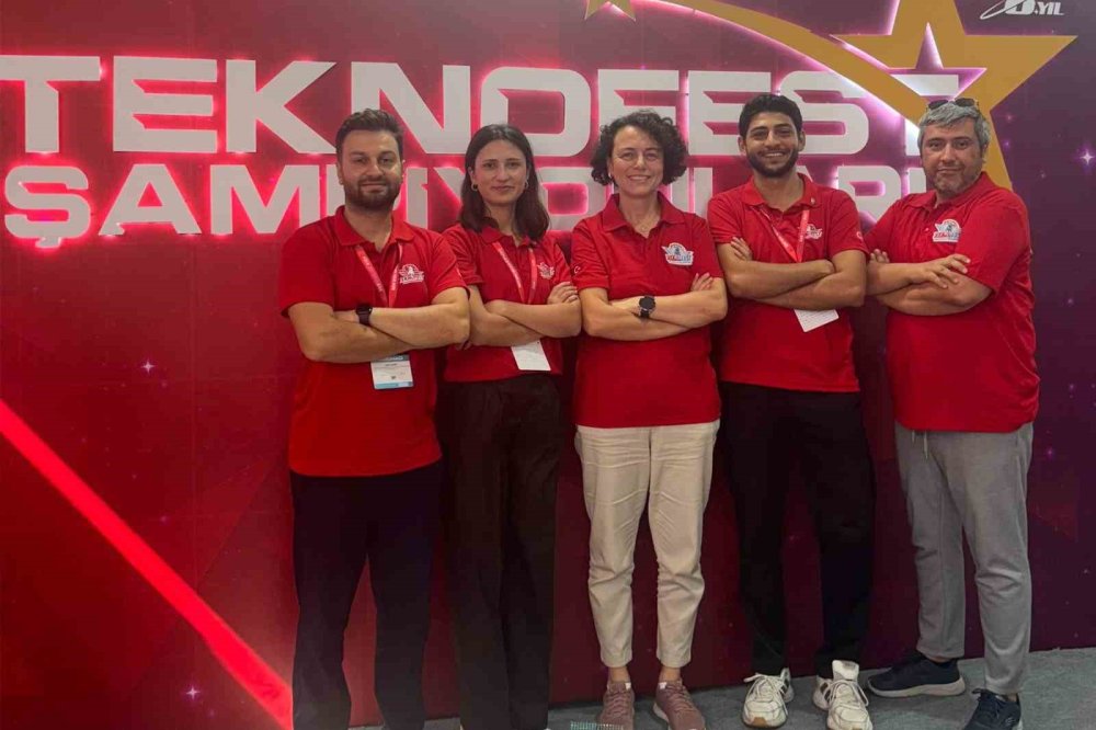 Alanya öğrencileri 'Mavi Vatan'dan Ana Vatan'a döndü