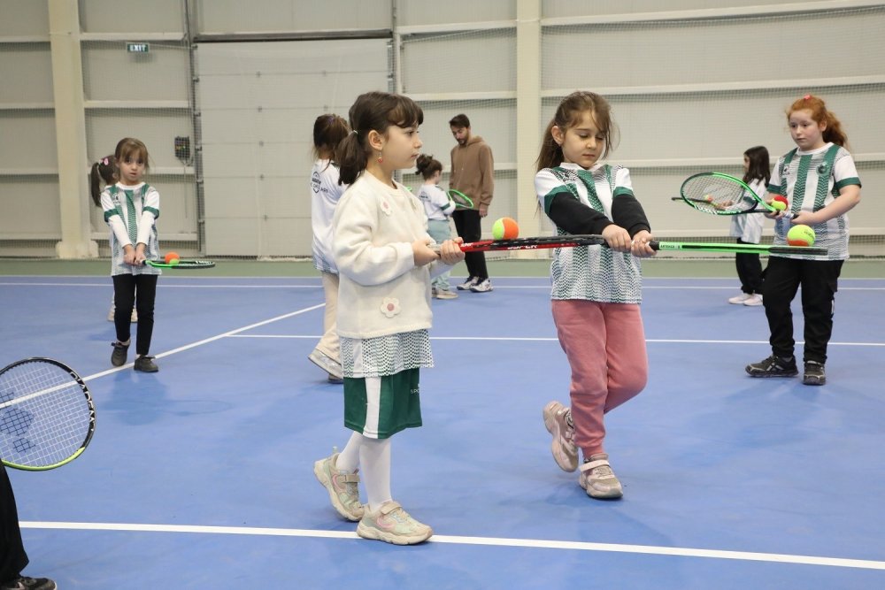 Karatay Spor Okulları'nda Kayıtlar Başladı