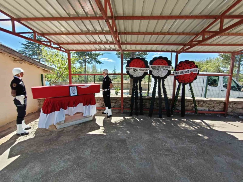 Konya’da hayatını kaybeden emekli emniyet müdürüne son görev