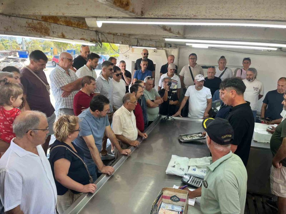 Konya'dan İzmir'e Bu Balıklar İçin Gidiyorlar