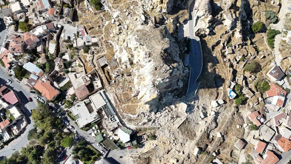 Kapadokya'da tehlike! Peri Bacaları dökülüyor