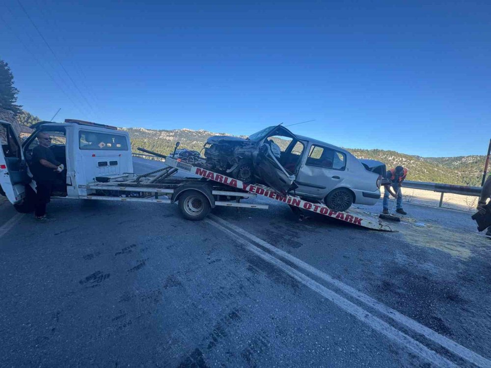 Konyalı aile Antalya'da kaza yaptı