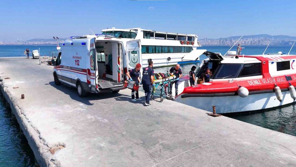 Deniz ambulansları zamana karşı yarışıyor