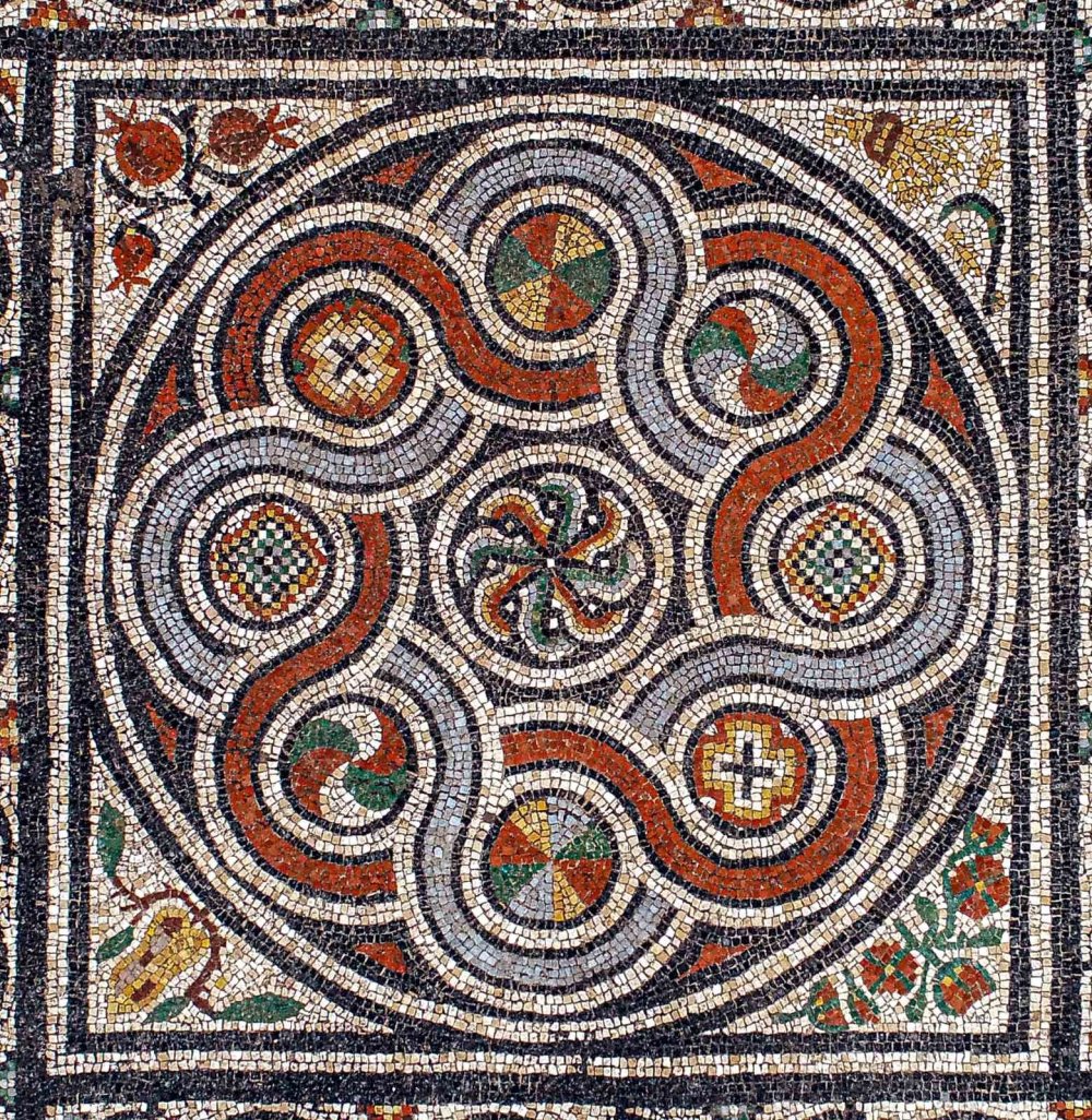 İncesu'da Tarih Gün Yüzüne Çıkıyor: 600 Metrekarelik Mozaik Alan Ortaya Çıktı