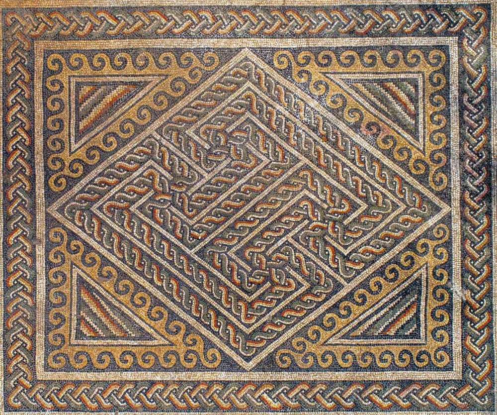 İncesu'da Tarih Gün Yüzüne Çıkıyor: 600 Metrekarelik Mozaik Alan Ortaya Çıktı