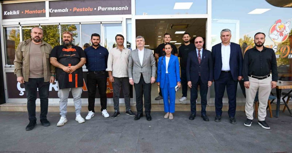 Başkan Pekyatırmacı ve Milletvekili Akyürek’ten Selçuklu’da Esnaf Ziyareti