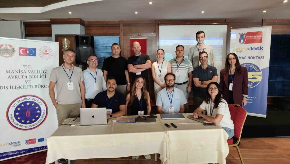 Manisalı Gençler, Metaverse Ortamında Avrupa’yla yarışıyor