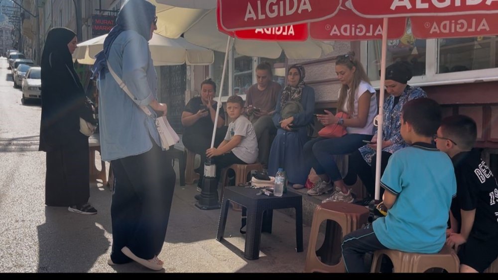 Çocuğun parmağı koptu, ders devam etti