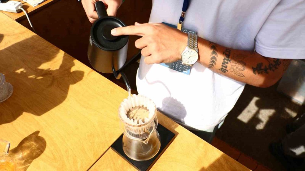 Başkent buram buram kahve koktu