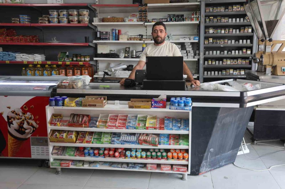 Marketçiden hırsızlara sitem: Yapacaksan daha büyük bir şey çal