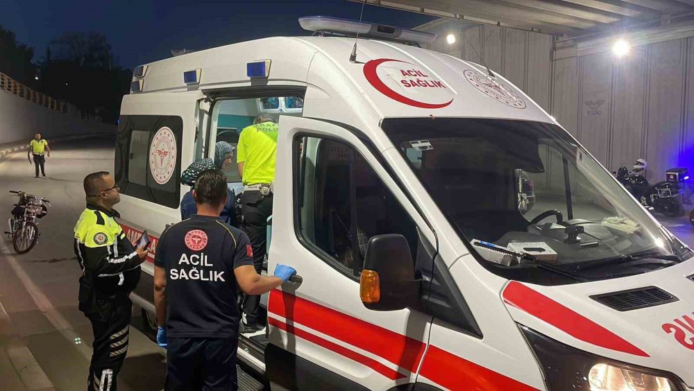 19 yaşındaki genç kız, motosiklet kazasında yaralandı