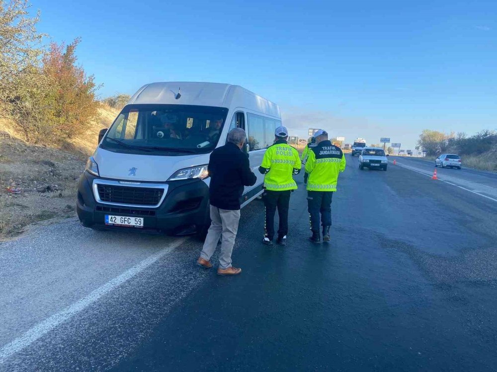 Bozkır’da okul servislerine yönelik denetim gerçekleştirildi