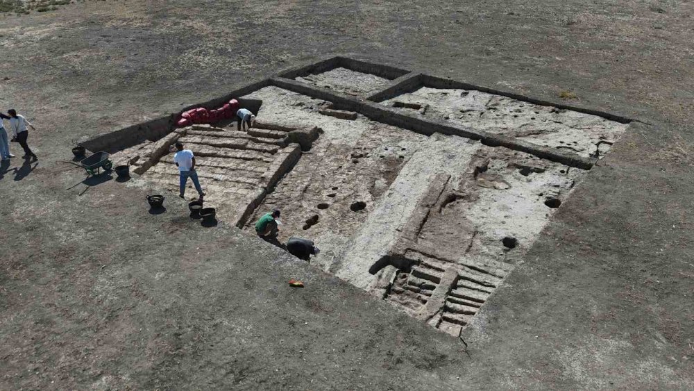 Anadolu insanlık tarihini değiştirecek! 7 bin 200 yıllık ayak izi