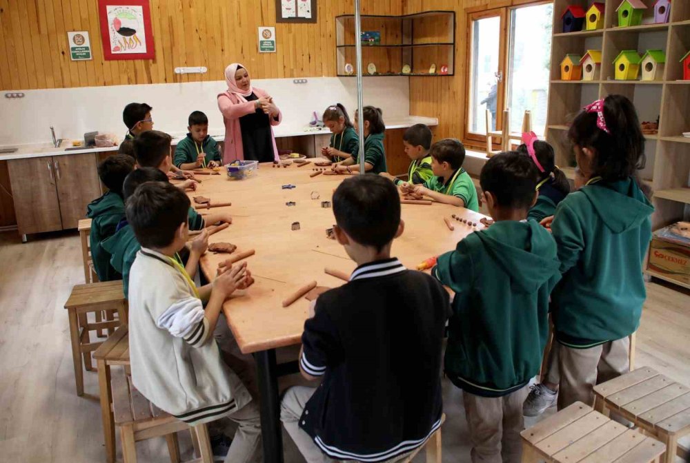 Karatay'da 16 Bin Öğrenciye Uygulamalı Eğitim: Trafik Bilinci ve Doğa Sevgisi Bir Arada