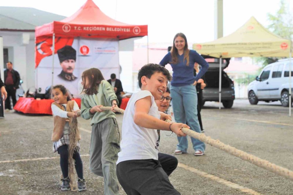 Sokak Oyunları Festivali Renkli Görüntülere Sahne Oldu