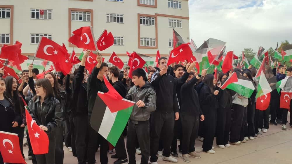 Soykırımın 2’nci yılında Gazzeli masumlar unutulmadı