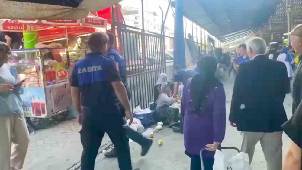 Zabıta ile seyyar satıcı kadın arasında gerginlik: Müdahale tepki çekti