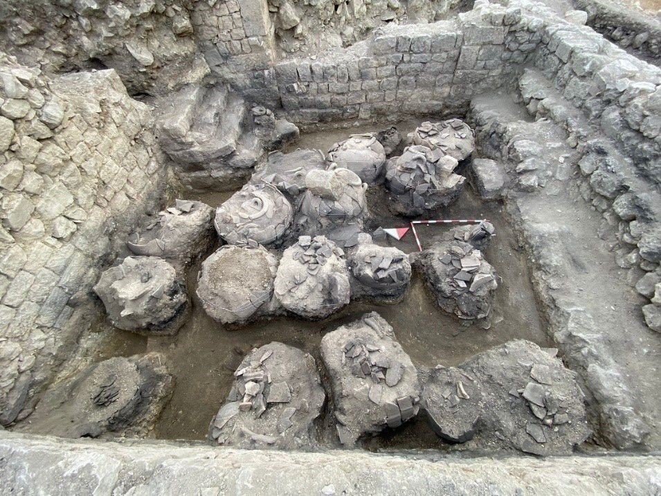 Antik Kentte 1300 Yıllık Bezemeli Arpa Ekmekleri Bulundu