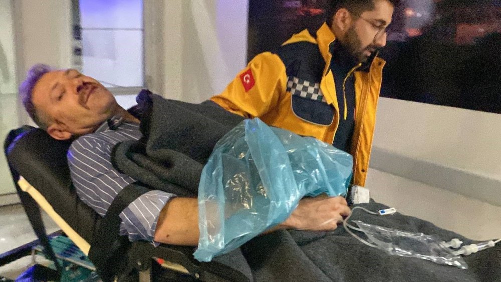 Karate değil futbol! Aksaray'da halı saha karıştı! Takımlar duştan önce hastaneye gitti